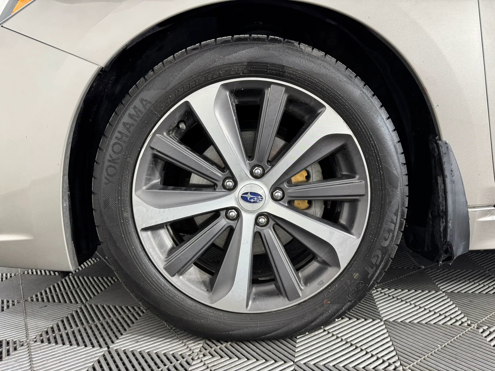 Used 2015 Subaru Legacy 2.5i Limited image 42