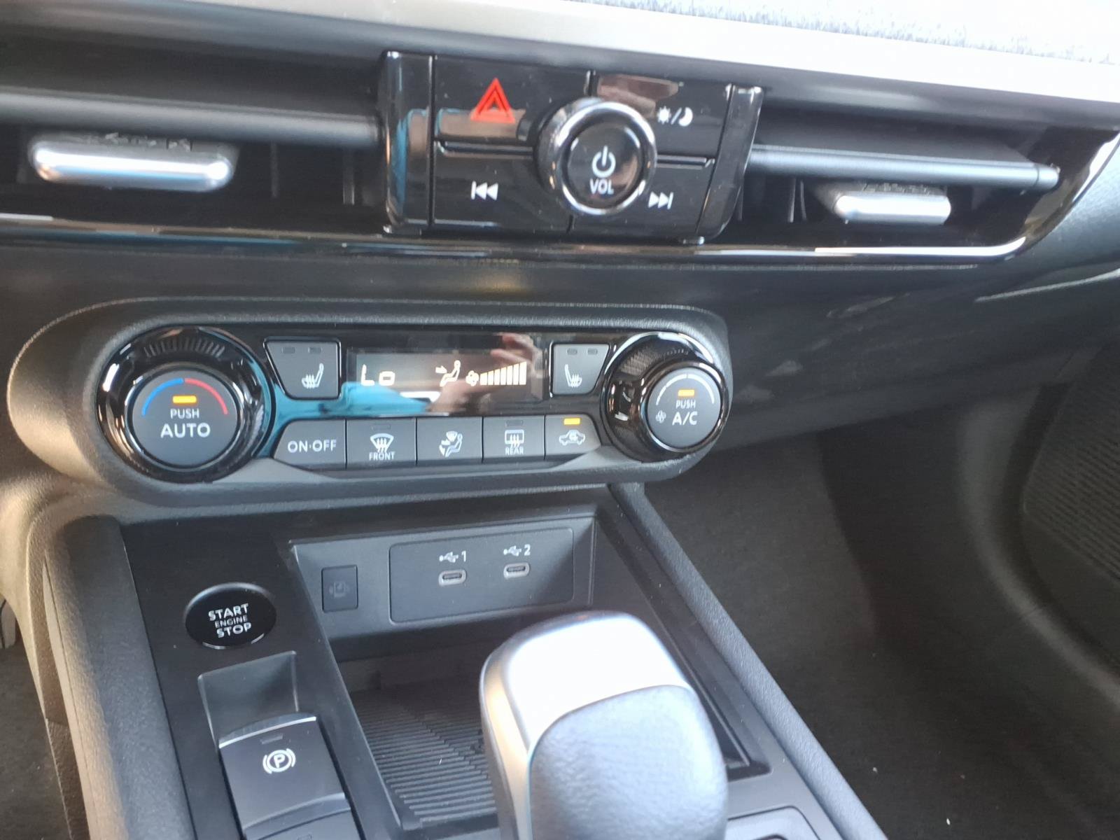 New 2026 Nissan Kicks SV w/ Cold Weather Package AWD/4WD image 8