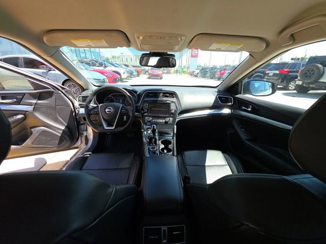 Used 2023 Nissan Maxima SV w/ Floor Mat Group FWD image 25