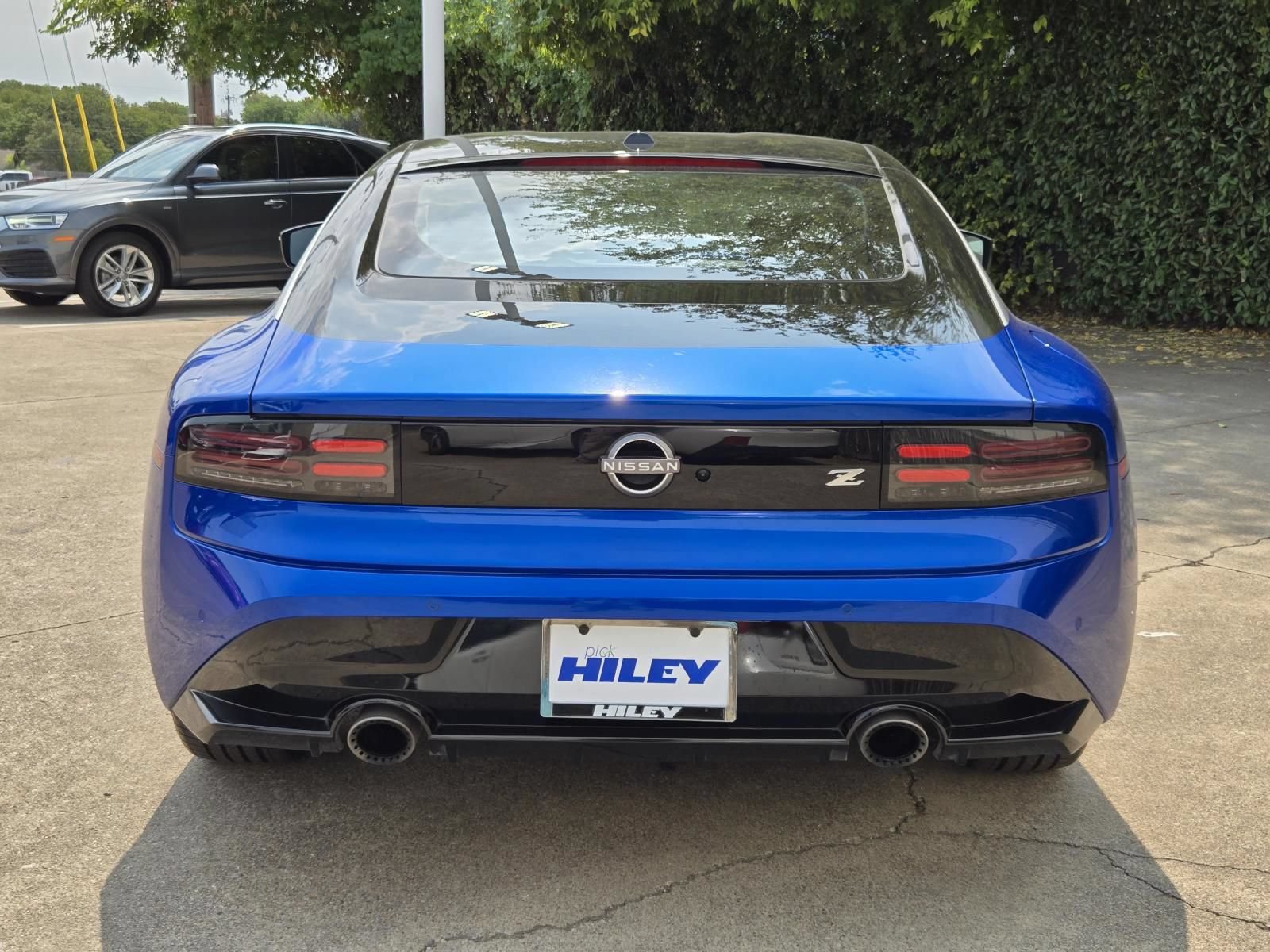 Used 2024 Nissan Z Sport w/ Floor Mat Package RWD image 6