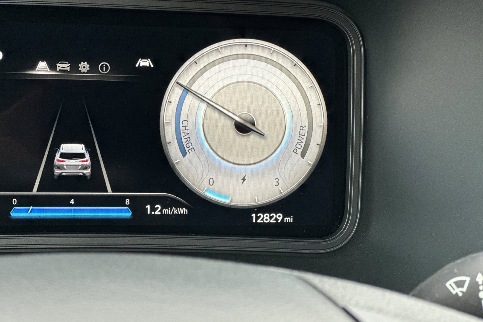 Used 2023 Hyundai Kona SE image 28