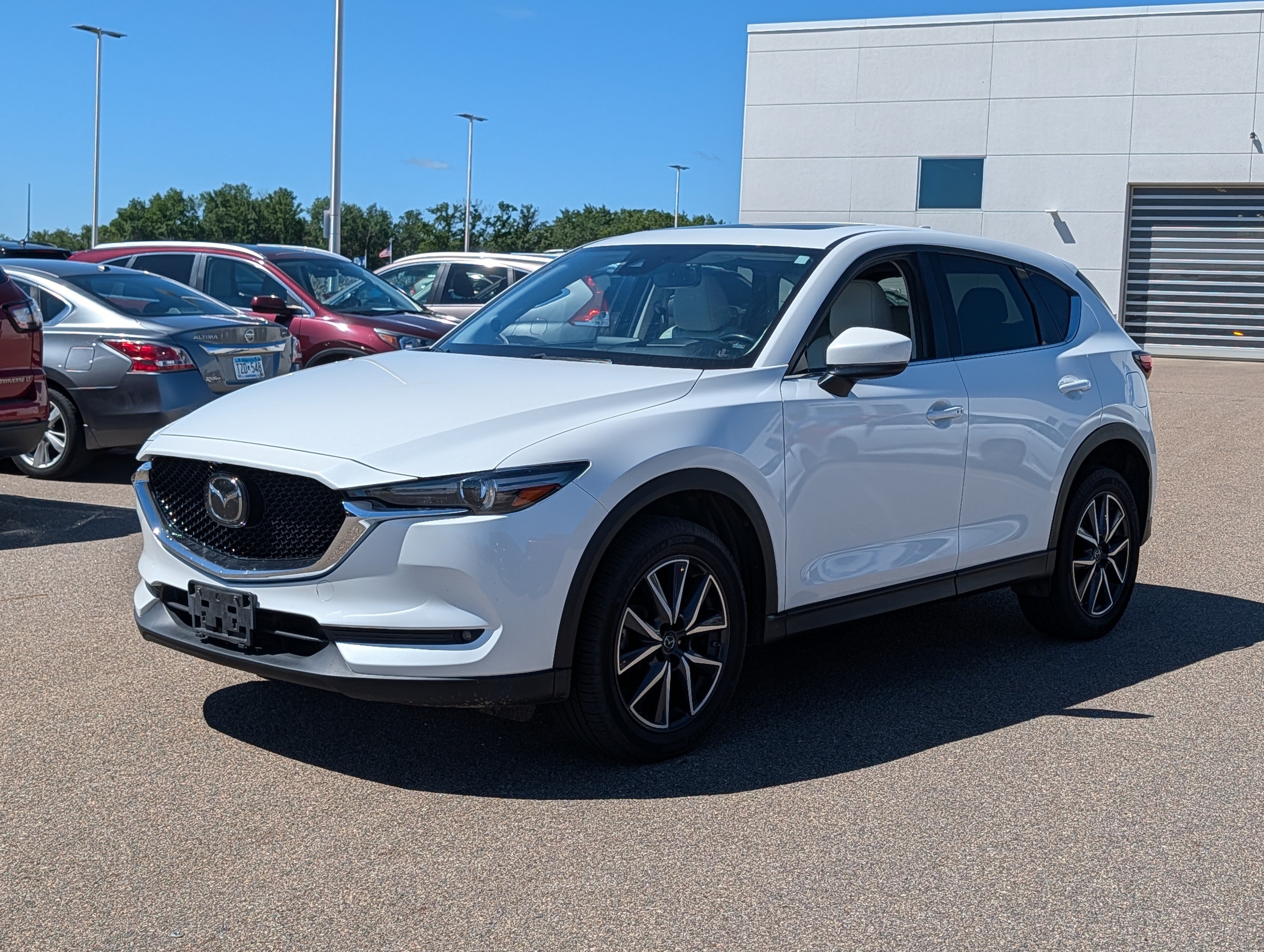 Used 2018 MAZDA CX-5 Grand Touring w/ Premium Package AWD/4WD image 2