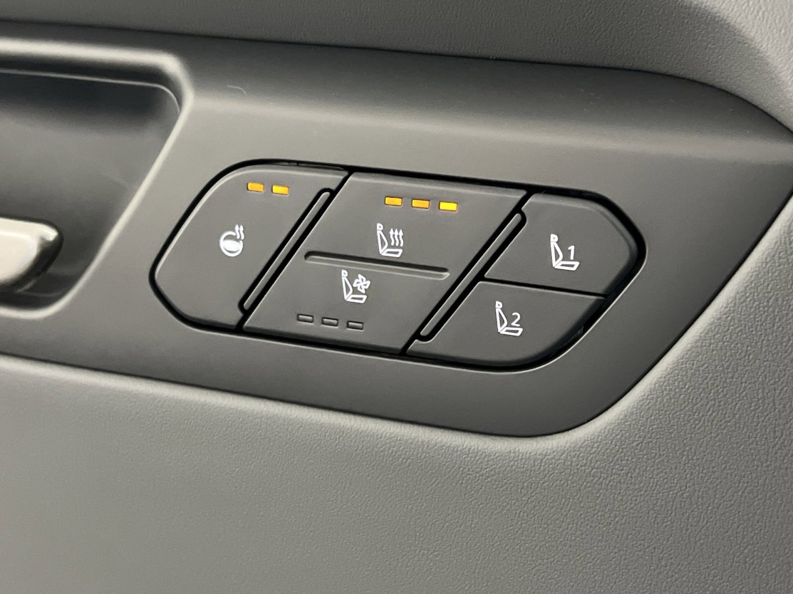 New 2026 Kia EV9 Wind image 35