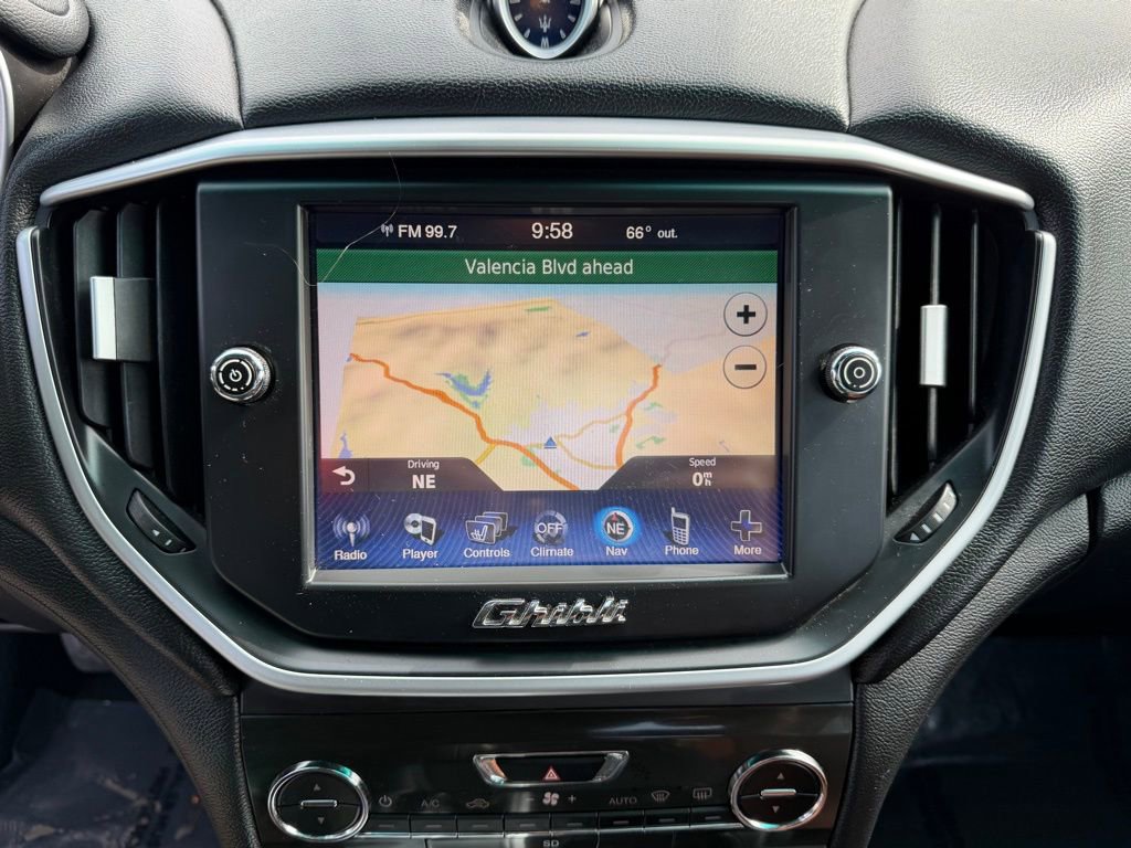 Used 2016 Maserati Ghibli image 27