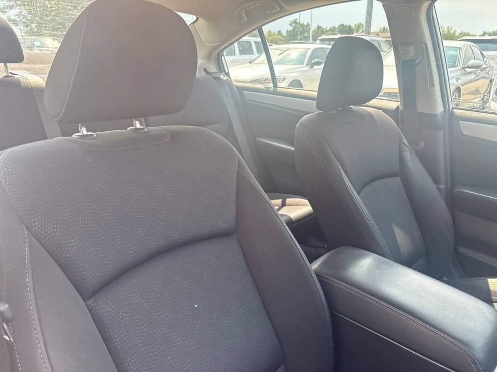 Used 2015 Subaru Legacy 2.5i Premium AWD/4WD image 26