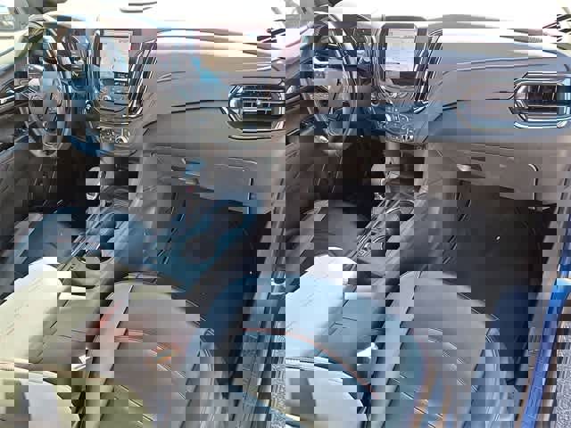 Used 2022 Chevrolet Equinox RS w/ RS Leather Package image 35