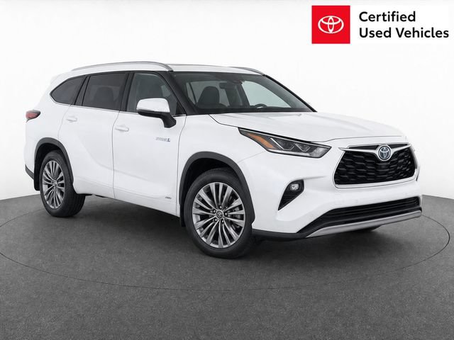 Certified 2021 Toyota Highlander Platinum