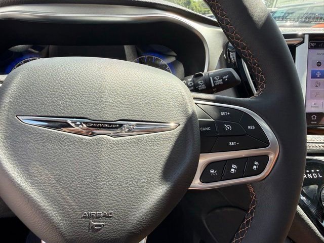 New 2026 Chrysler Pacifica Pinnacle w/ Trailer Tow Group image 19