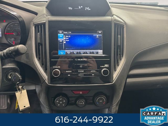 Used 2018 Subaru Crosstrek 2.0i image 5