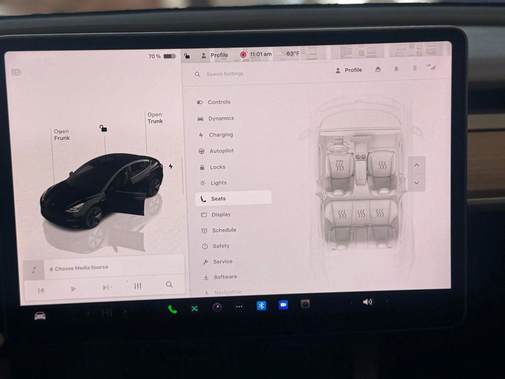Used 2023 Tesla Model 3 Standard Range image 30