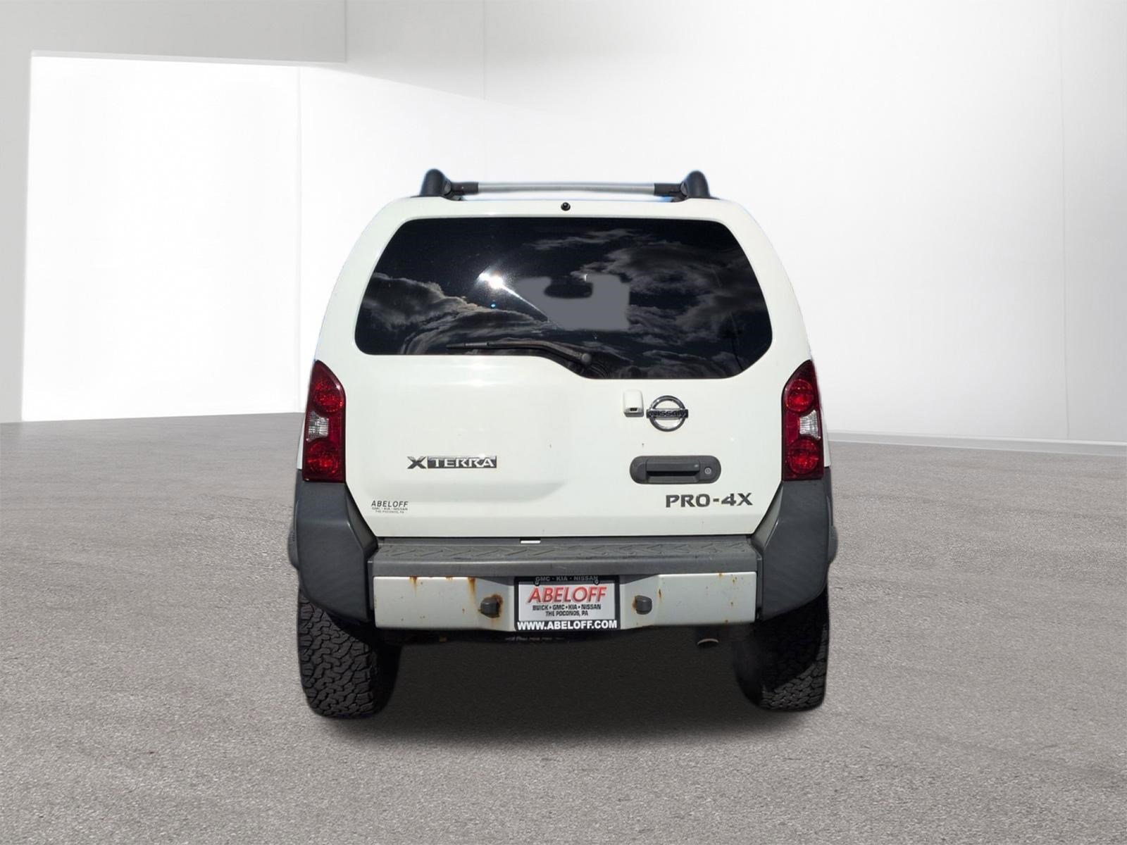 Used 2014 Nissan Xterra PRO-4X w/ Pro-4x Leather Package image 6