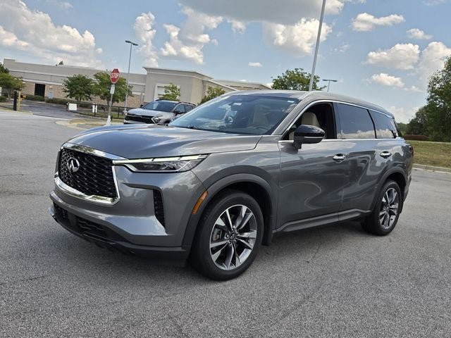 Used 2023 INFINITI QX60 Luxe w/ Performance Audio Package AWD/4WD image 4
