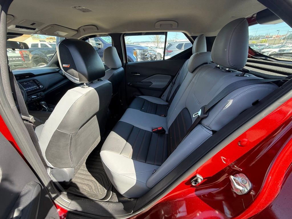 Used 2024 Nissan Kicks SR w/ SR Premium Package image 7