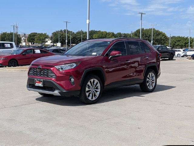 Used 2021 Toyota RAV4 Limited AWD/4WD image 10