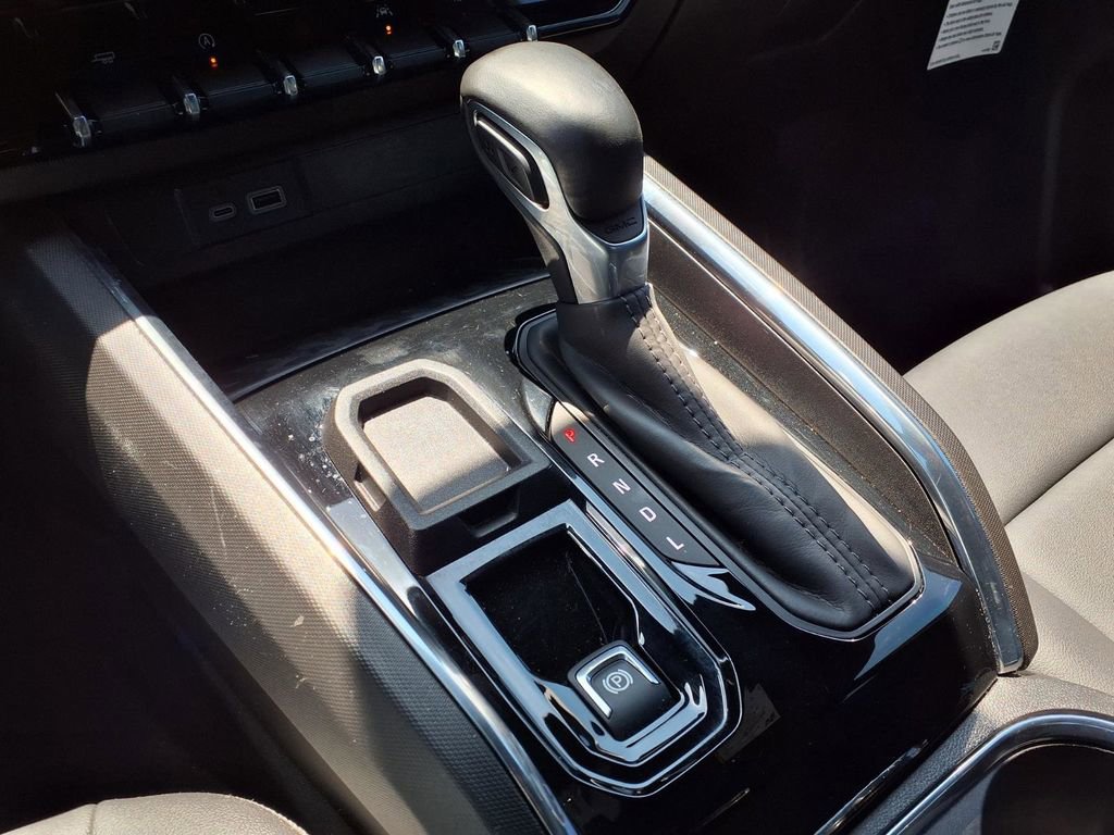 Used 2025 GMC Canyon Elevation w/ Convenience Package RWD image 19