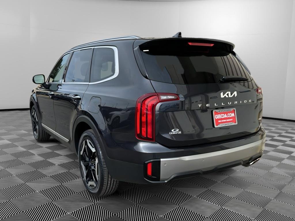 Certified 2025 Kia Telluride S AWD/4WD image 7