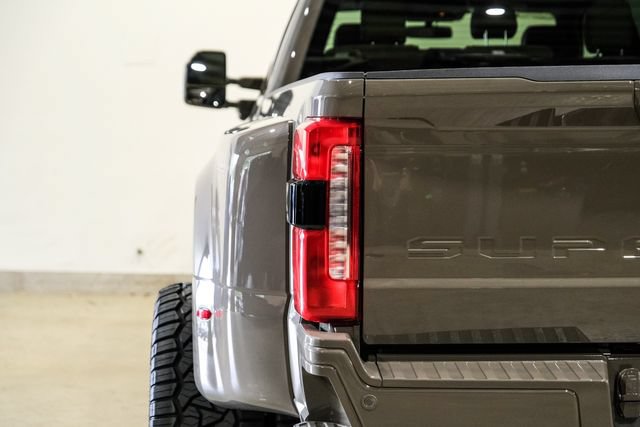 Used 2026 Ford F450 Lariat AWD/4WD image 32