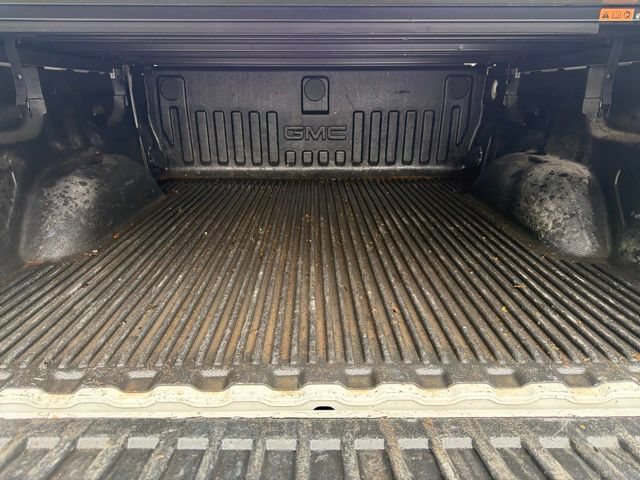 Used 2017 GMC Sierra 1500 SLT w/ SLT Premium Package AWD/4WD image 11