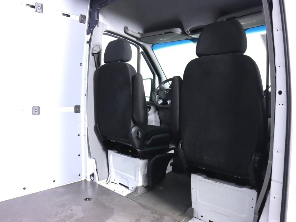 Used 2018 Mercedes-Benz Sprinter 3500 image 35
