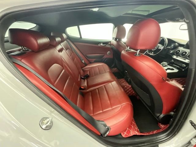 Used 2019 Kia Stinger GT2 AWD/4WD image 15