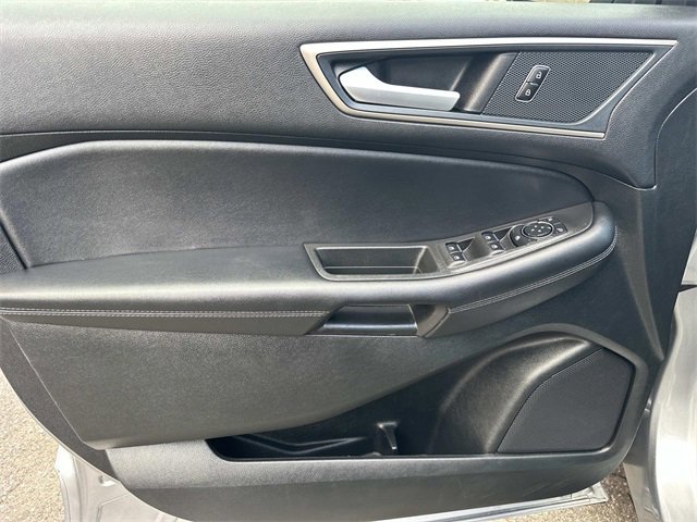 Used 2024 Ford Edge SEL image 21