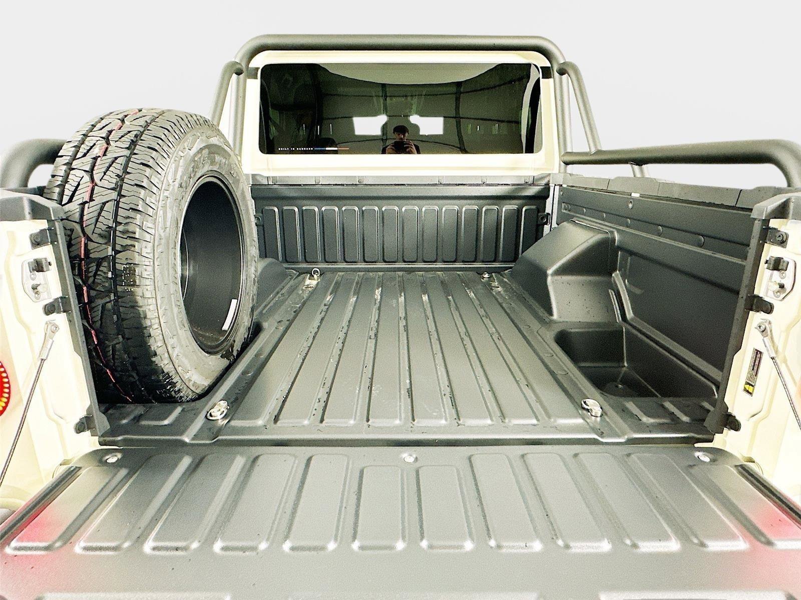 New 2025 INEOS Grenadier Fieldmaster Edition image 42