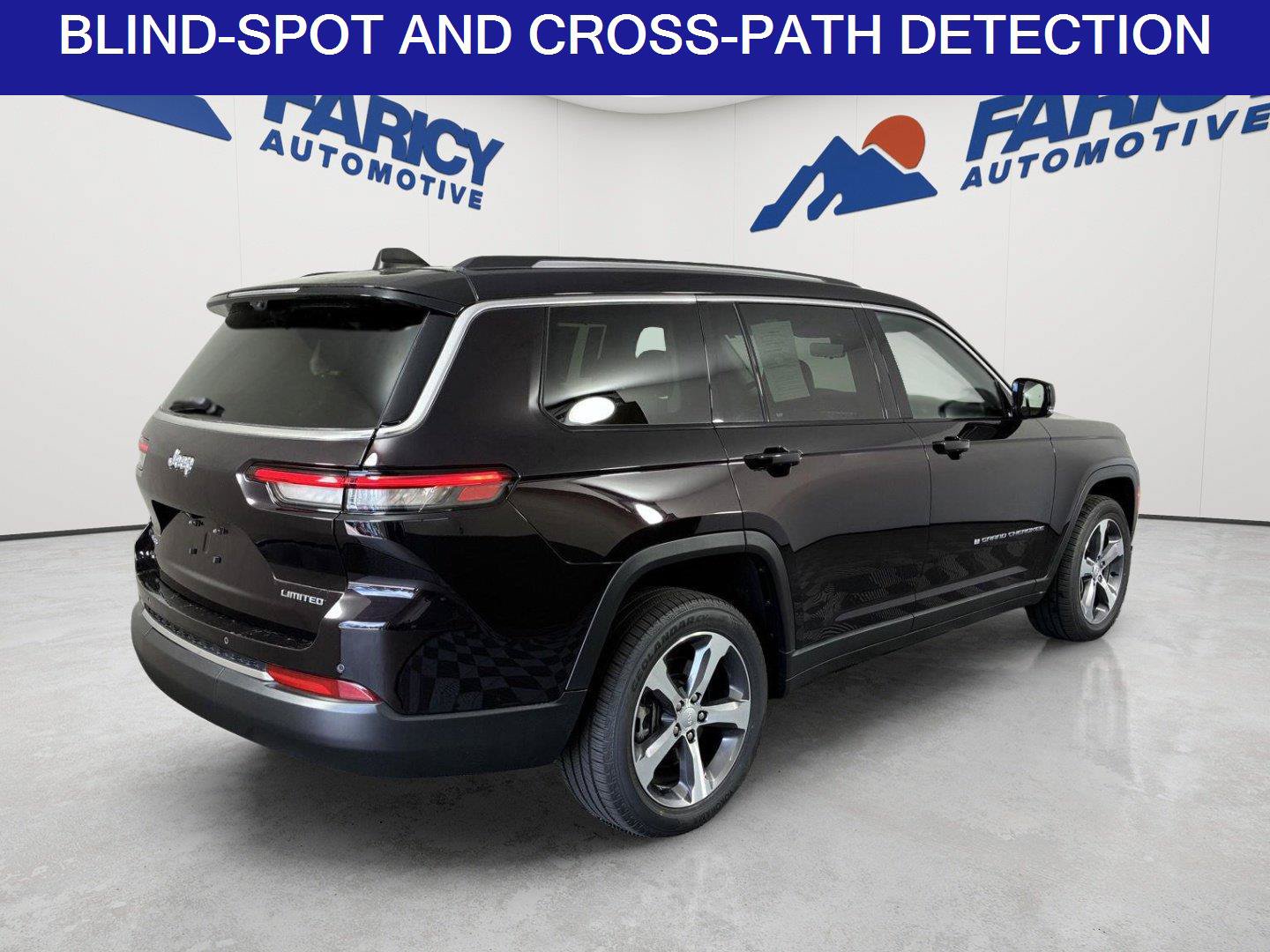 Used 2023 Jeep Grand Cherokee L Limited w/ Luxury Tech Group II AWD/4WD image 5