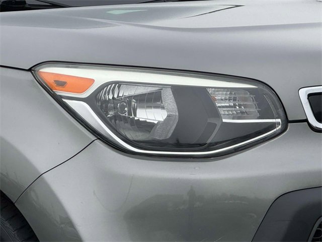 Used 2015 Kia Soul + image 8