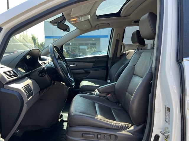 Used 2017 Honda Odyssey EX-L image 12