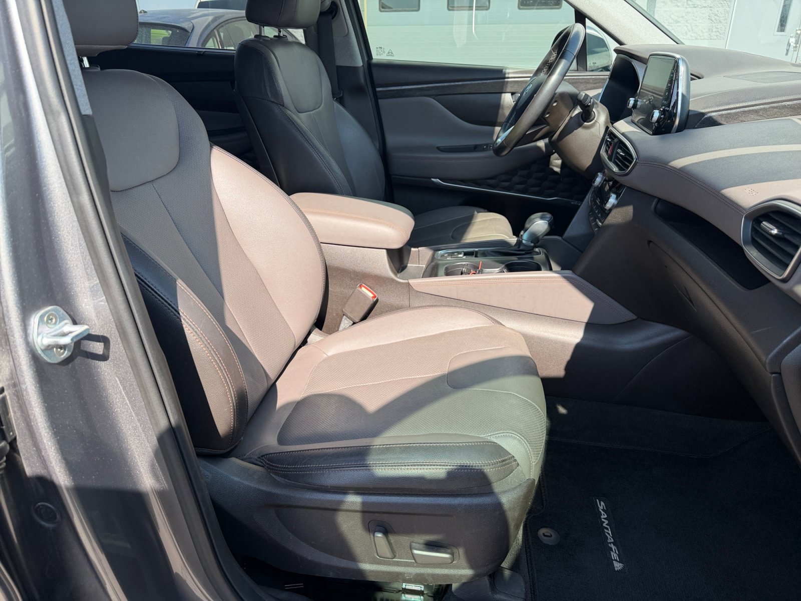 Used 2019 Hyundai Santa Fe FWD image 31