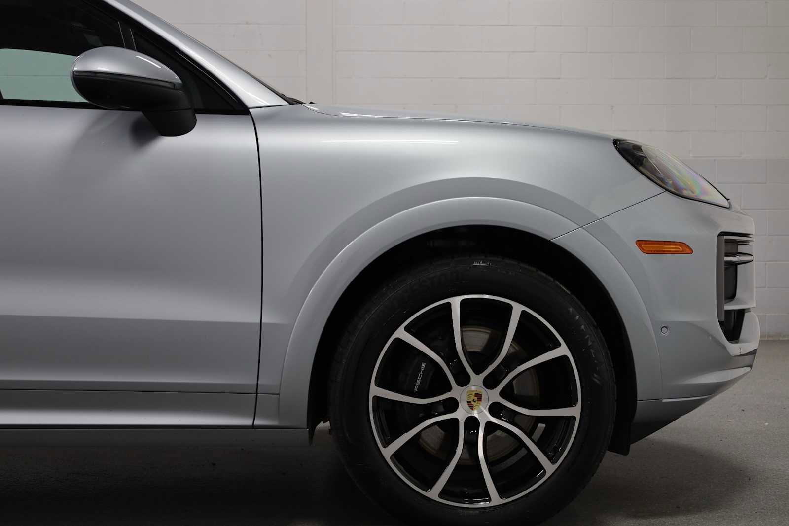 Certified 2024 Porsche Cayenne image 11