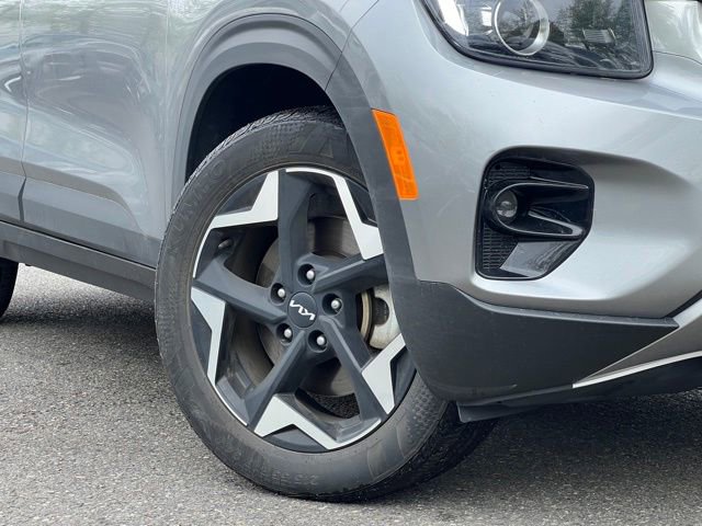Certified 2024 Kia Seltos EX AWD/4WD image 2