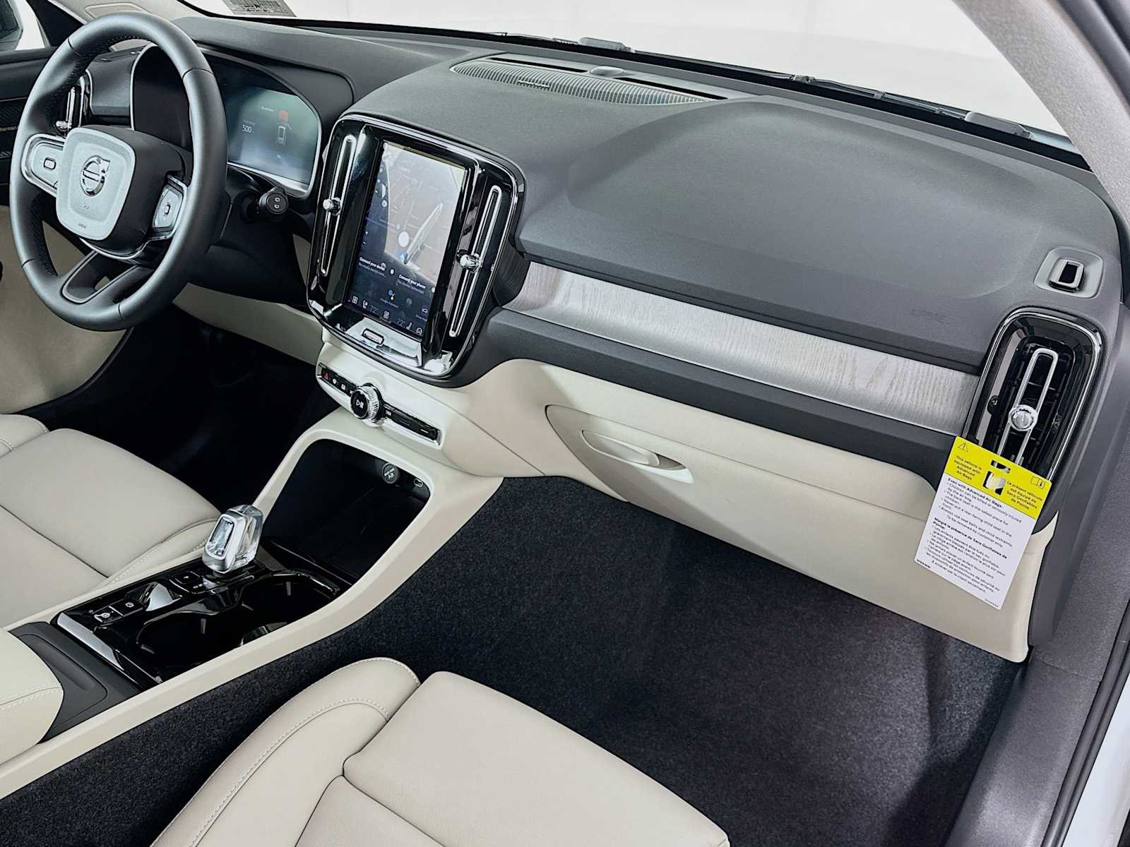 New 2026 Volvo XC40 B4 Plus w/ Protection Package image 28