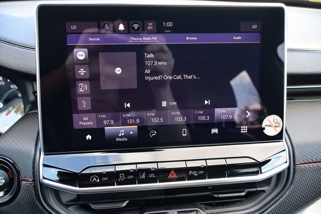 Used 2024 Jeep Compass Trailhawk image 32