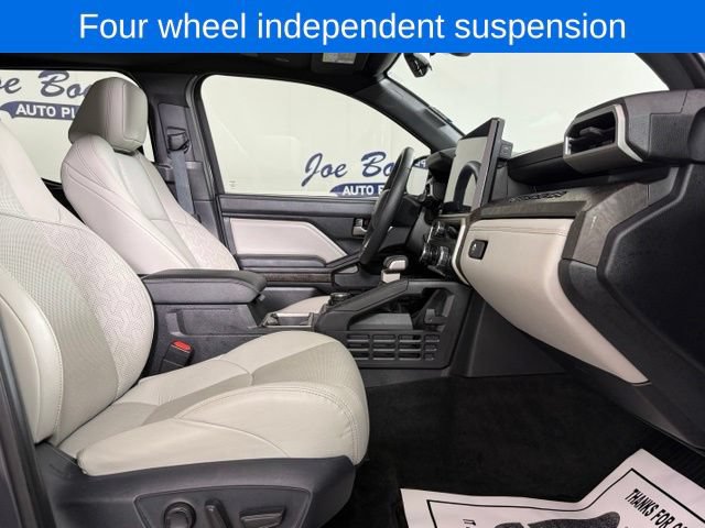 Used 2024 Toyota Tacoma Limited w/ Limited Package (LT) AWD/4WD image 18
