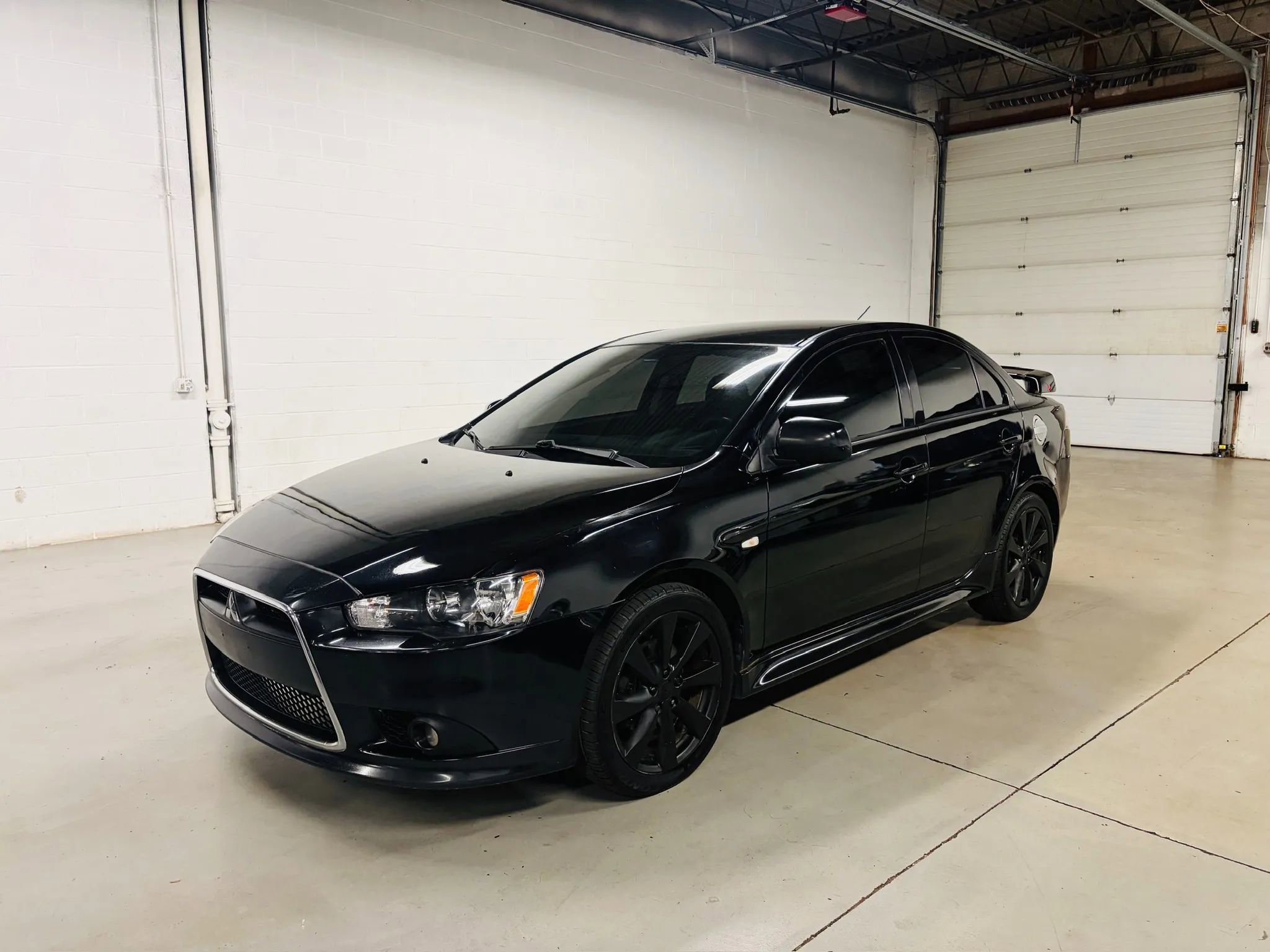Used 2013 Mitsubishi Lancer GT image 2