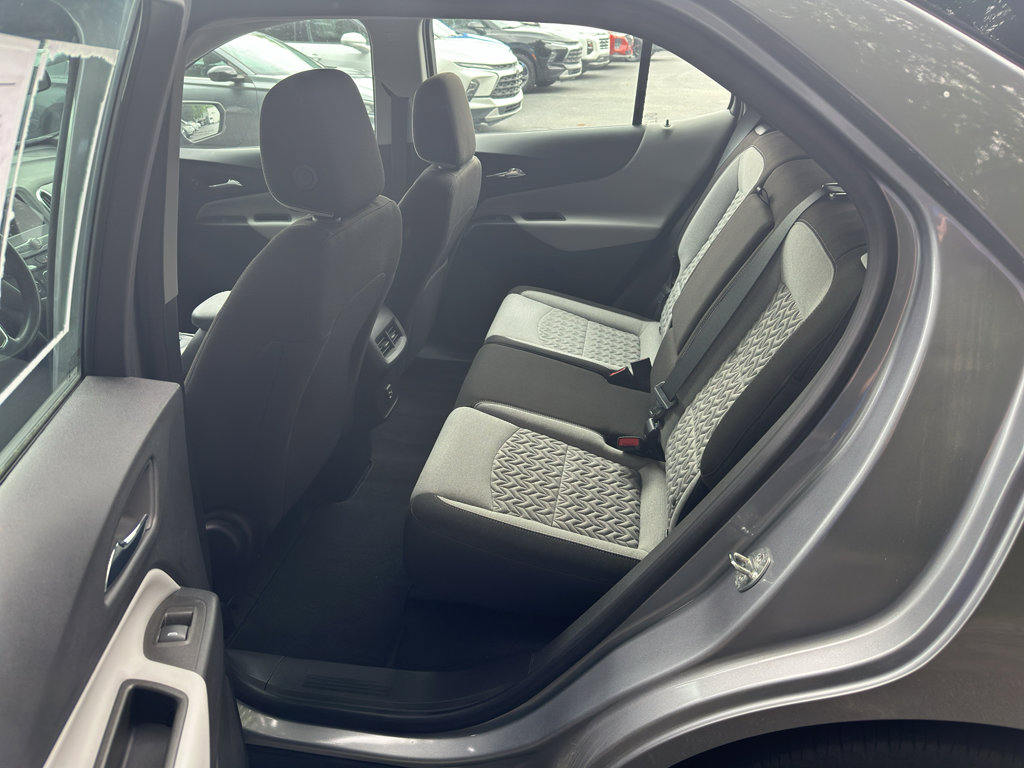 Used 2024 Chevrolet Equinox LS w/ Driver Confidence II Package FWD image 13