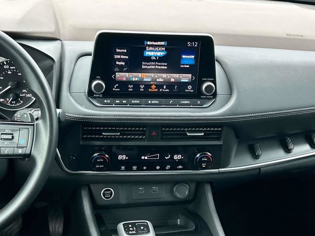 Used 2023 Nissan Rogue SV image 15