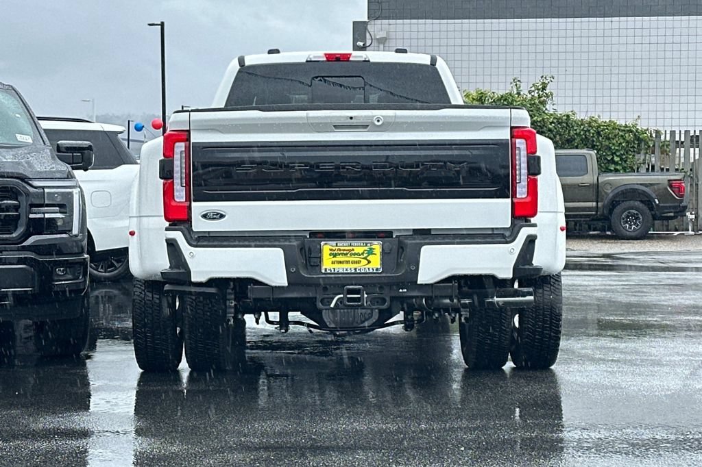 New 2026 Ford F350 Platinum AWD/4WD image 4