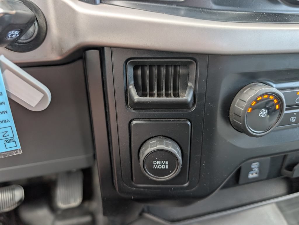Used 2022 Ford F150 XL w/ Equipment Group 101A High RWD image 18