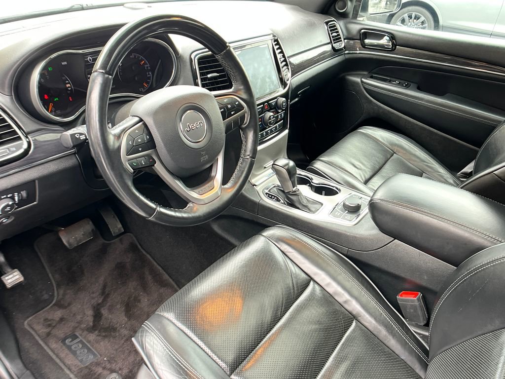 Used 2020 Jeep Grand Cherokee Overland image 10