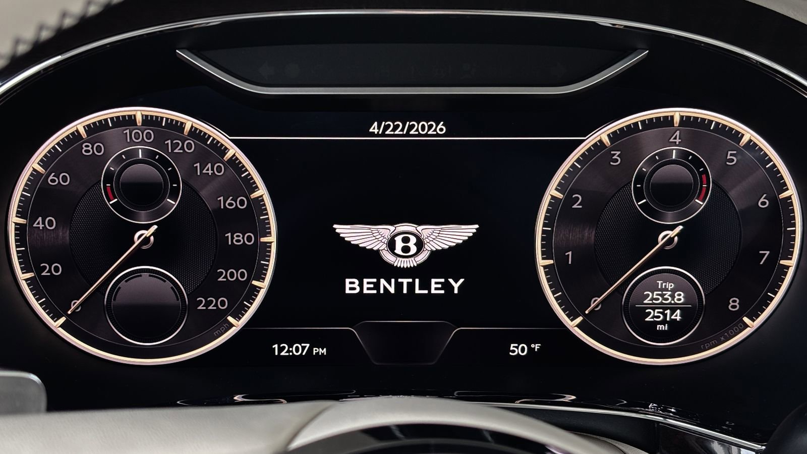 Used 2023 Bentley Flying Spur Azure AWD/4WD image 39