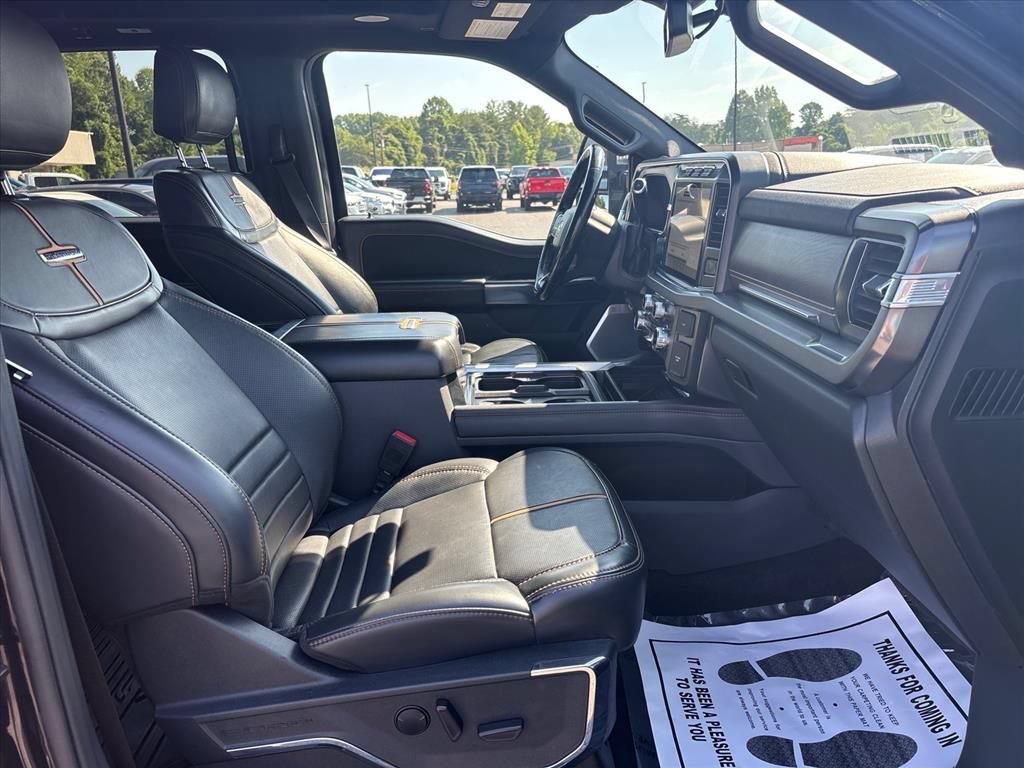 Used 2023 Ford F450 Platinum w/ FX4 Off-Road Package AWD/4WD image 12