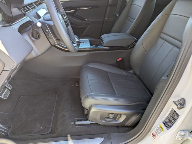 Used 2026 Land Rover Range Rover Evoque Dynamic SE image 12