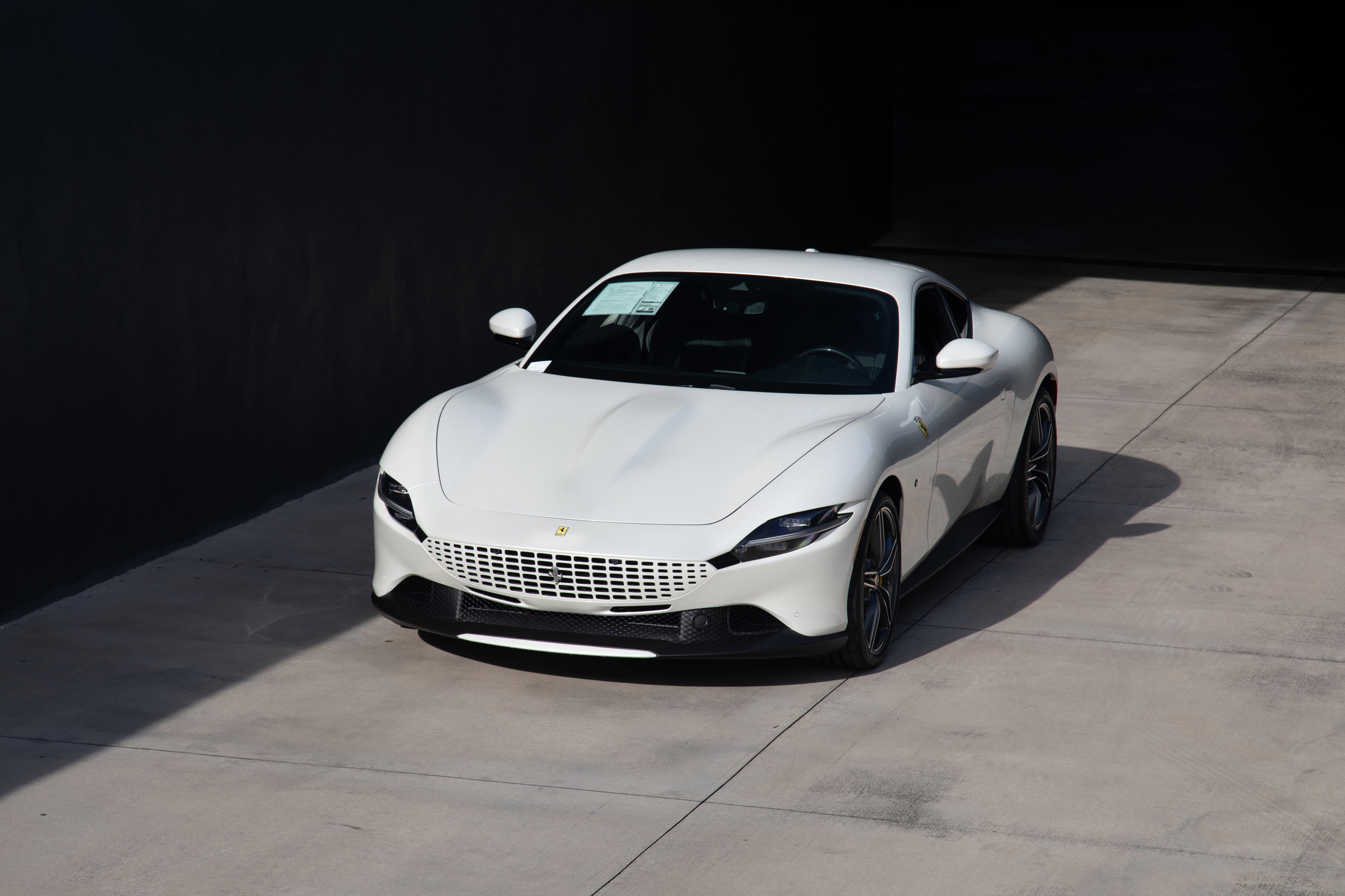 Certified 2023 Ferrari Roma image 40