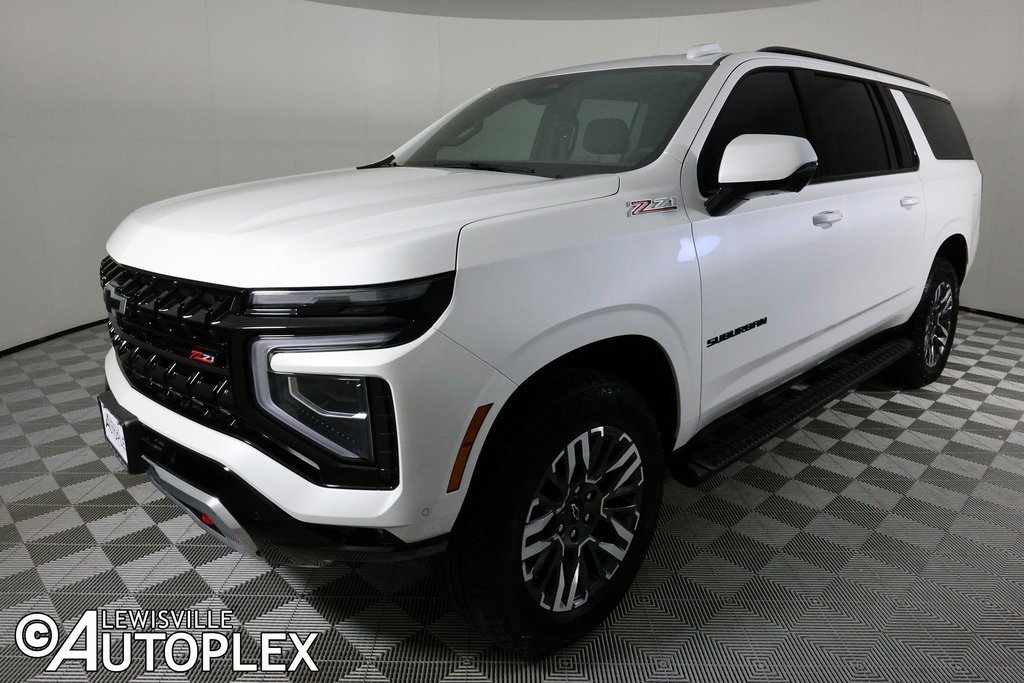 Used 2025 Chevrolet Suburban Z71 w/ Comfort Package image 11