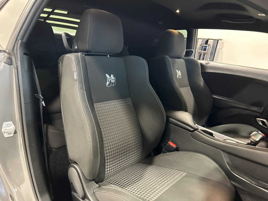 Used 2019 Dodge Challenger R/T Scat Pack w/ Driver Convenience Group RWD image 29
