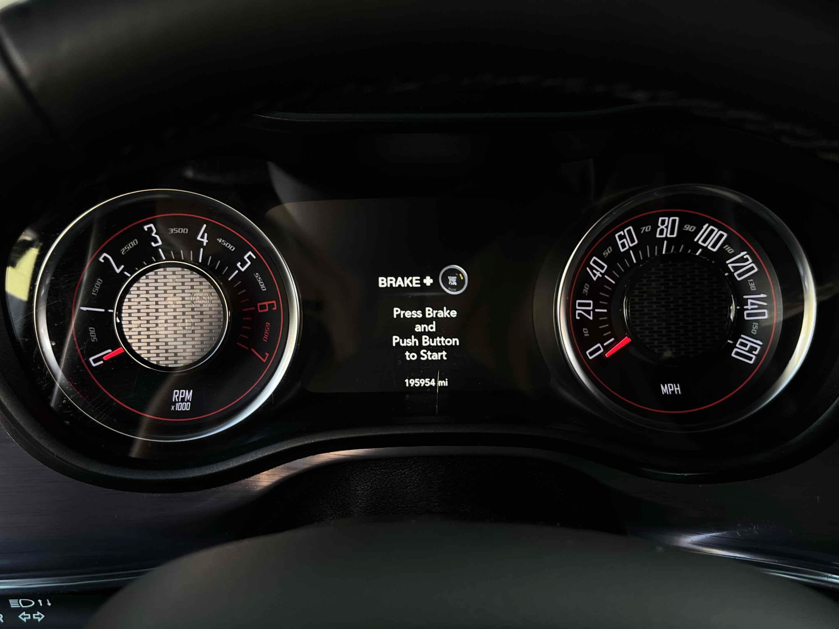 Used 2017 Dodge Challenger R/T RWD image 8