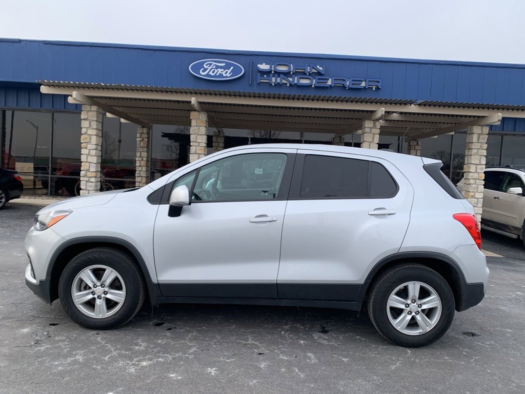 Used 2020 Chevrolet Trax LS w/ Tint and Cruise Package image 6