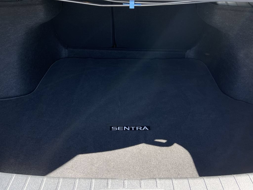 Used 2026 Nissan Sentra SR w/ Floor Mat Package FWD image 24